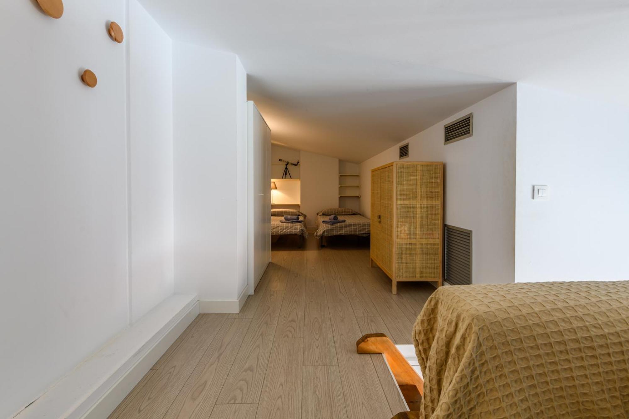 Duplex Sa Tarongeta - 5' Playa I Vistas I Terraza 20M2 I Ascensor I Equipado Apartment Cadaques Bagian luar foto