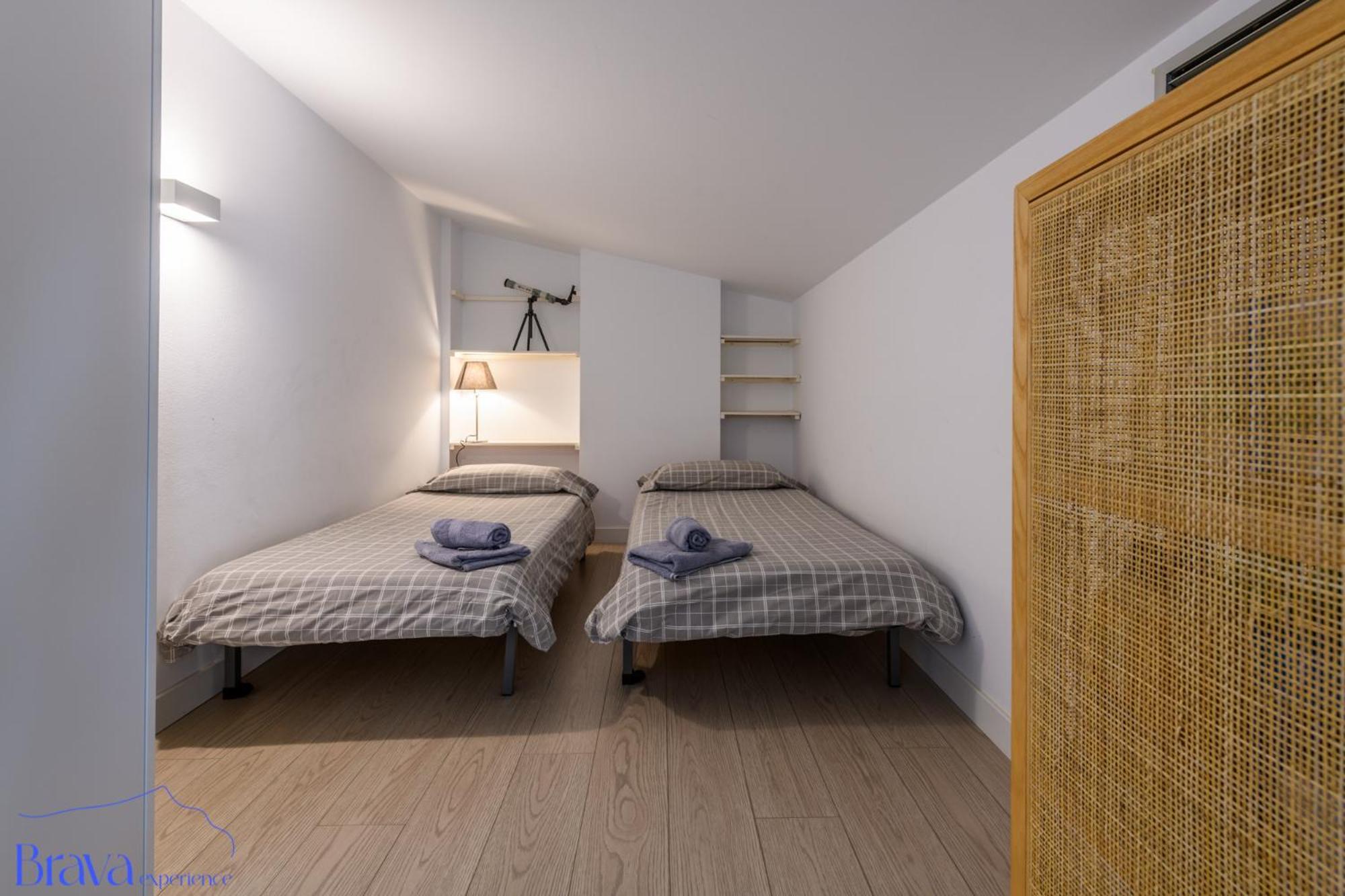 Duplex Sa Tarongeta - 5' Playa I Vistas I Terraza 20M2 I Ascensor I Equipado Apartment Cadaques Bagian luar foto